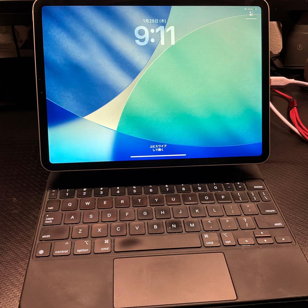 【極美品】iPad Pro 11インチ (第4世代) M2チップ搭載 付属品完備