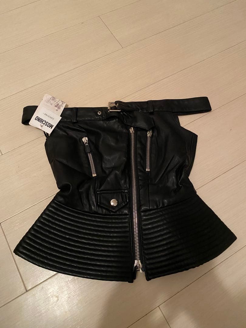 MOSCHINO ブラック コルセット風 トップス