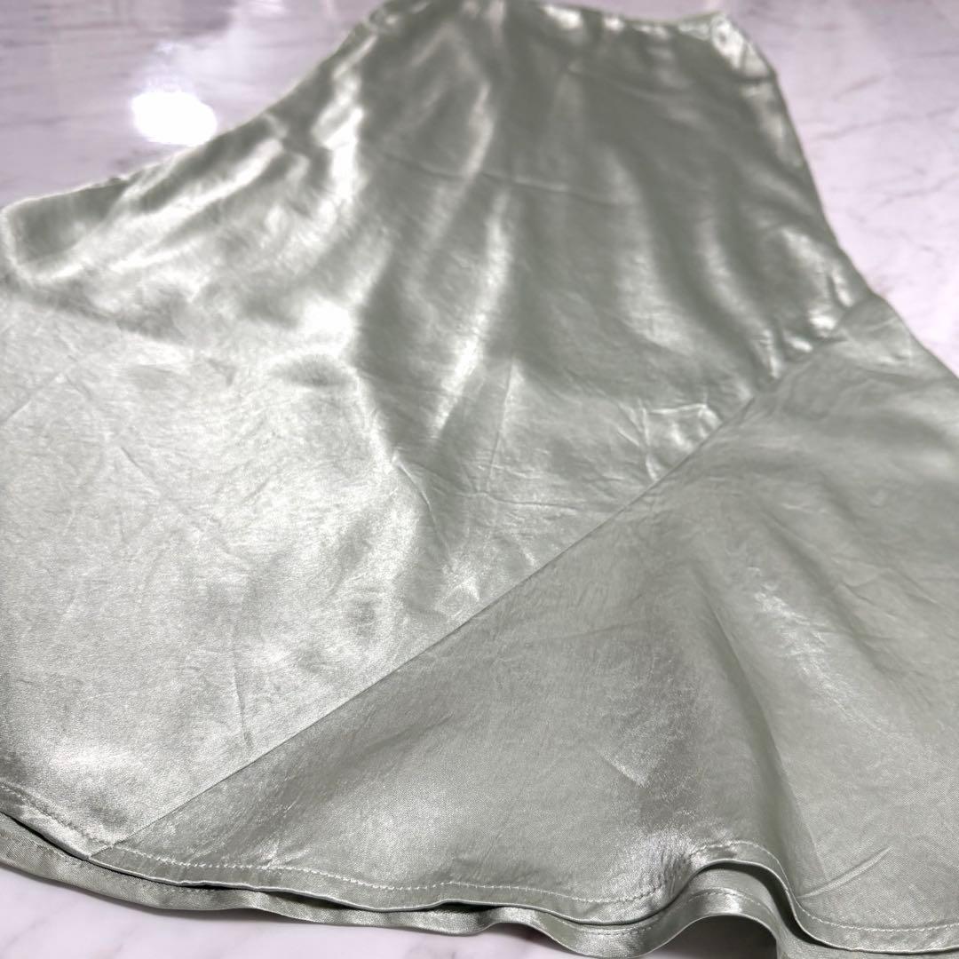 【未使用】2025✨️希少✨アニュアンス アセテート サテン ナロー スカート