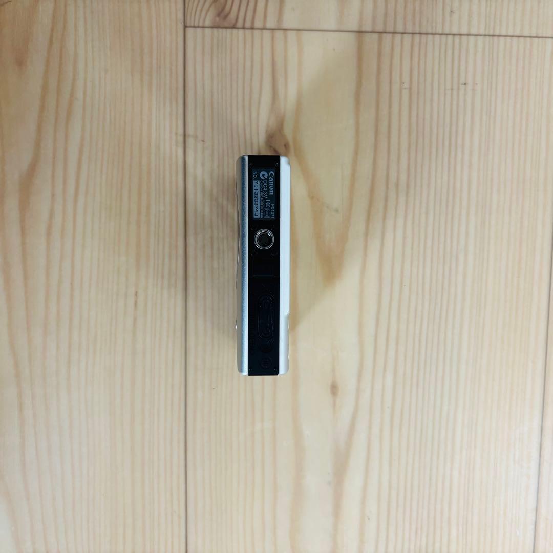 【美品】 Canon ixy20is シルバー　コンパクトデジタルカメラ