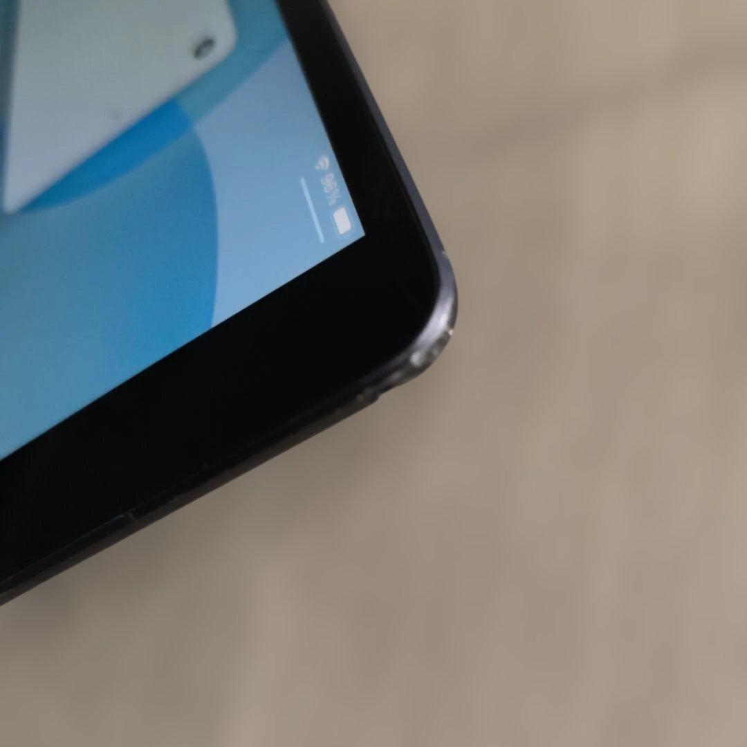 H*f様 iPad Air第3世代/64GB .Wi-Fi + Cellular