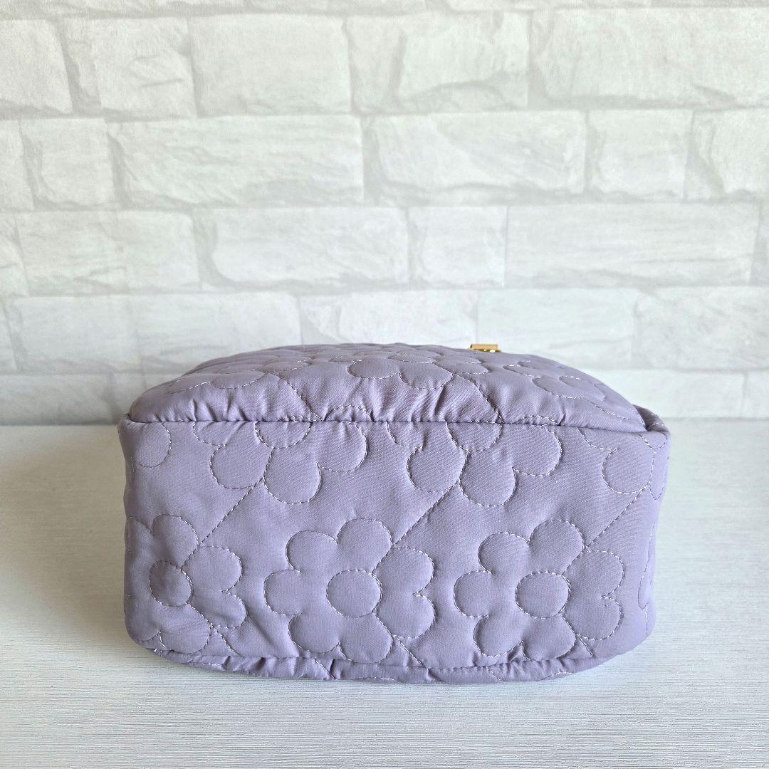 JUNE様　ハートキルトのショルダーバッグ　ハンドメイド