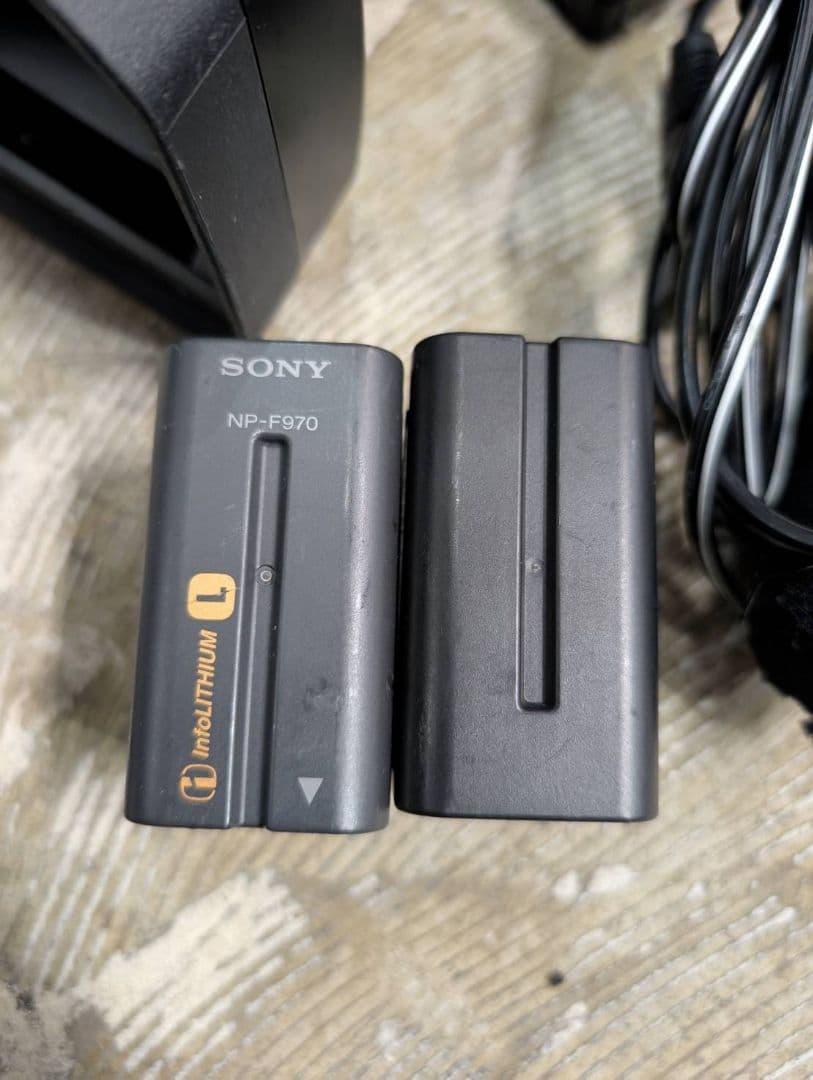 【期間限定割引】SONY HXR-NX3本体&ワイコン&カメラバック&その他