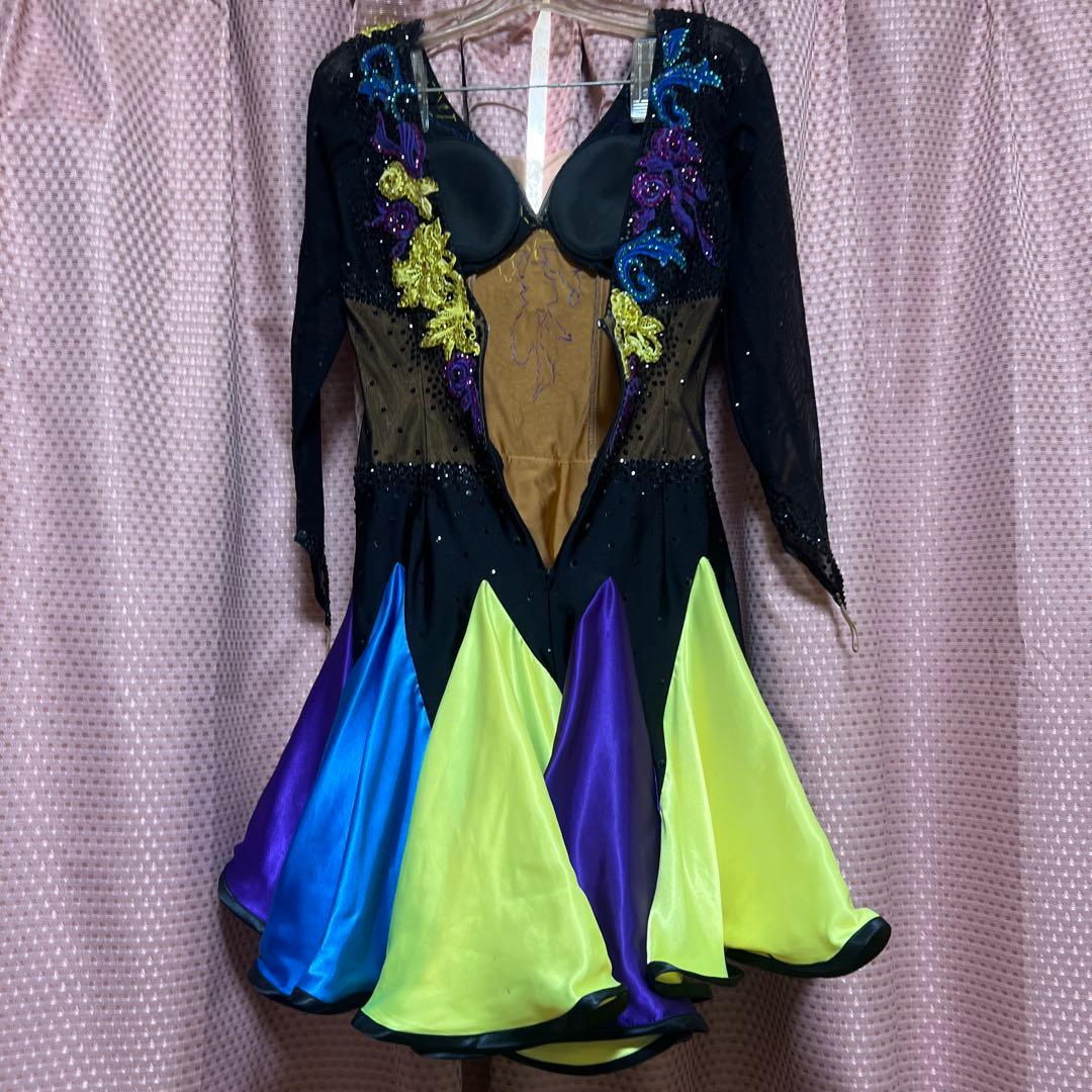 早まりました10/26まで‼️白樺　社交ダンス　ラテンドレス　M