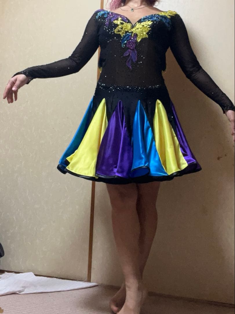 早まりました10/26まで‼️白樺　社交ダンス　ラテンドレス　M