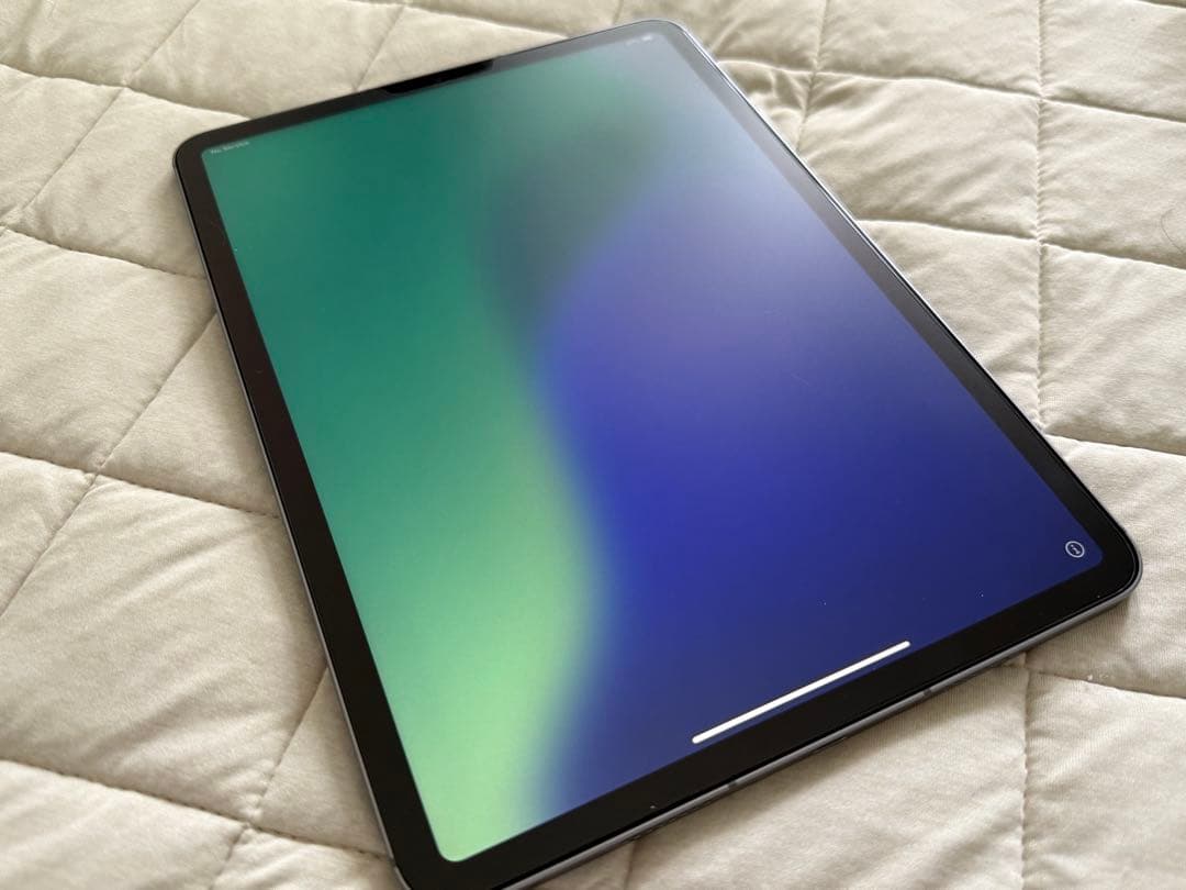 11インチiPad Pro（第4世代）Wi-Fi+ Cellular 256GB