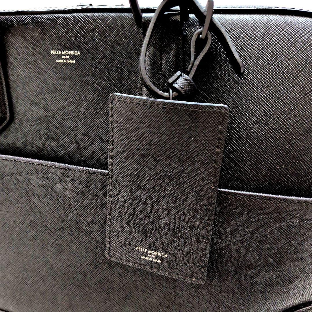 【現行 極美品】ペッレモルビダ　ca15　オールブラック　ブリーフバッグ　黒
