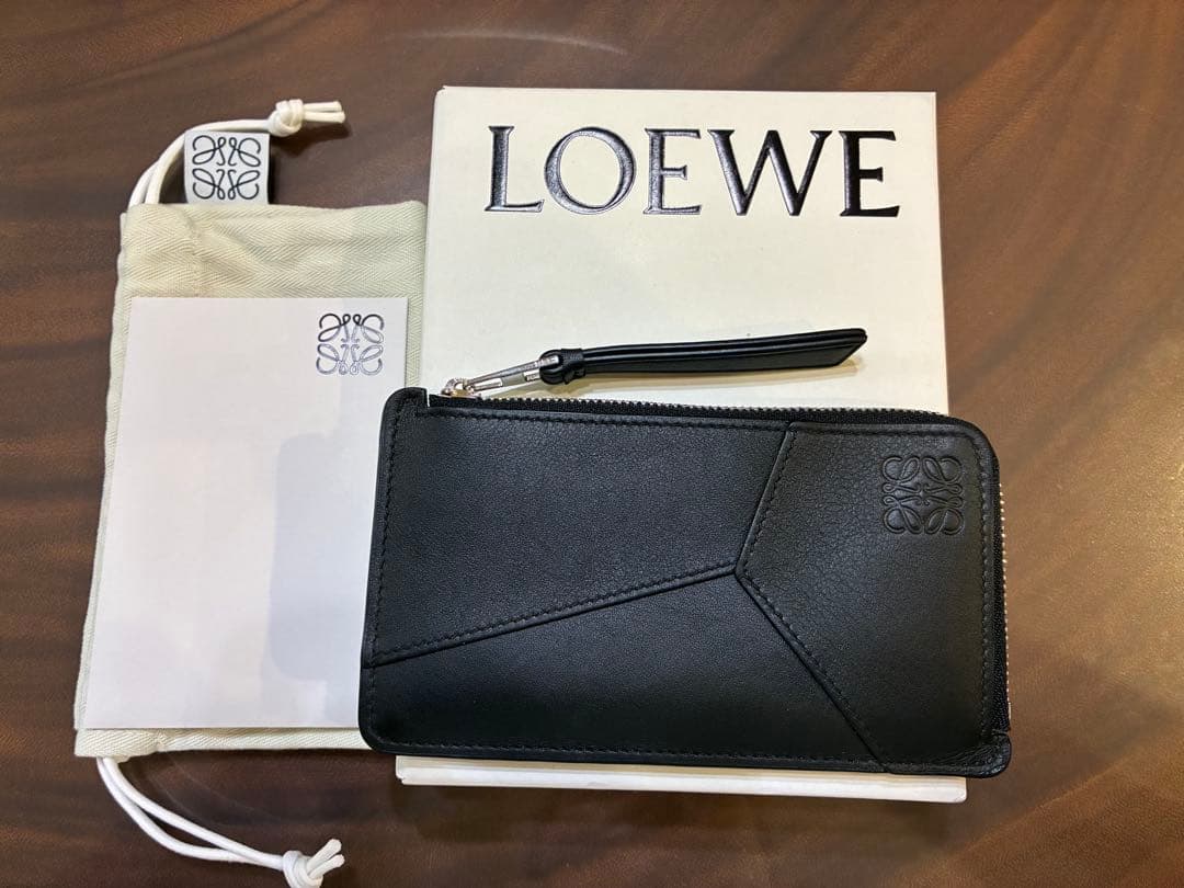 早い者勝ち！　⭐︎美品　パズル ロング カードホルダー（クラシックカーフ）