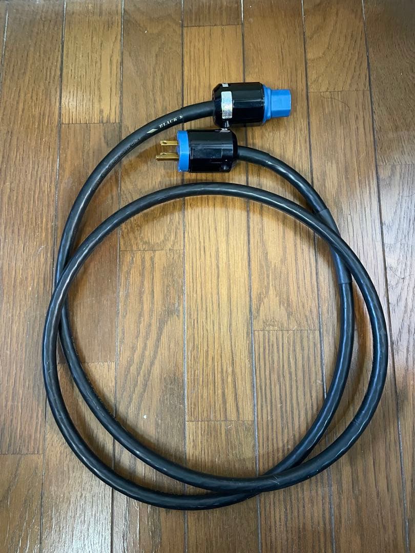 Oyaide オヤイデ BLACK MAMBA α-V2 電源ケーブル 1.8m