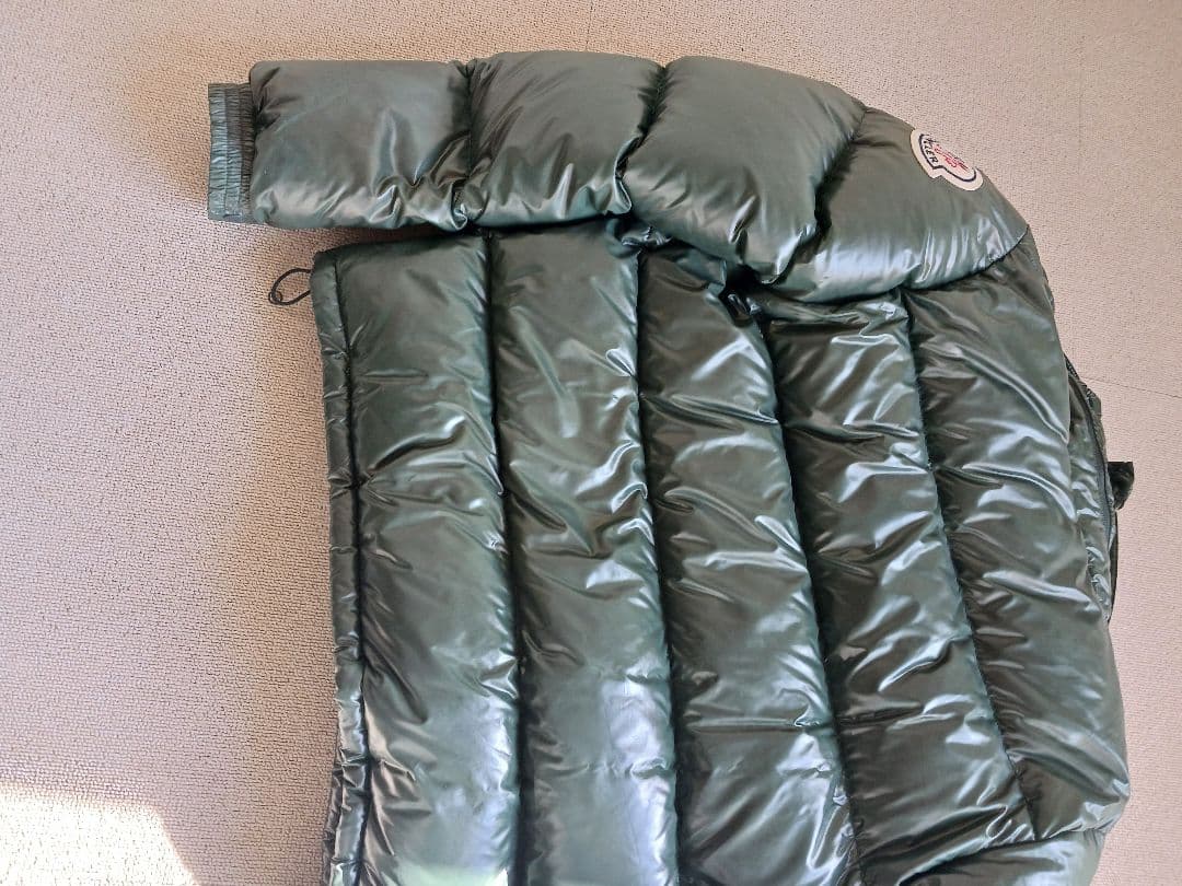 ヴィンテージ　メンズモンクレールMONCLER ダウンジャケット ダークグリーン
