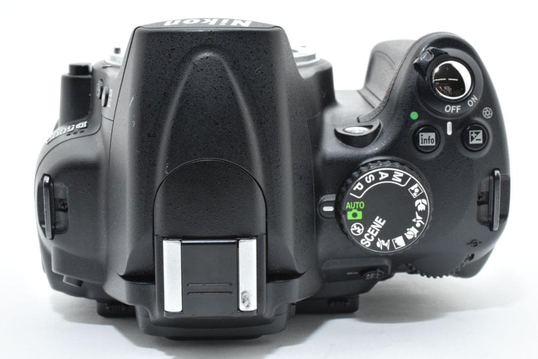 #598★良品★Nikon D5000 ボディ