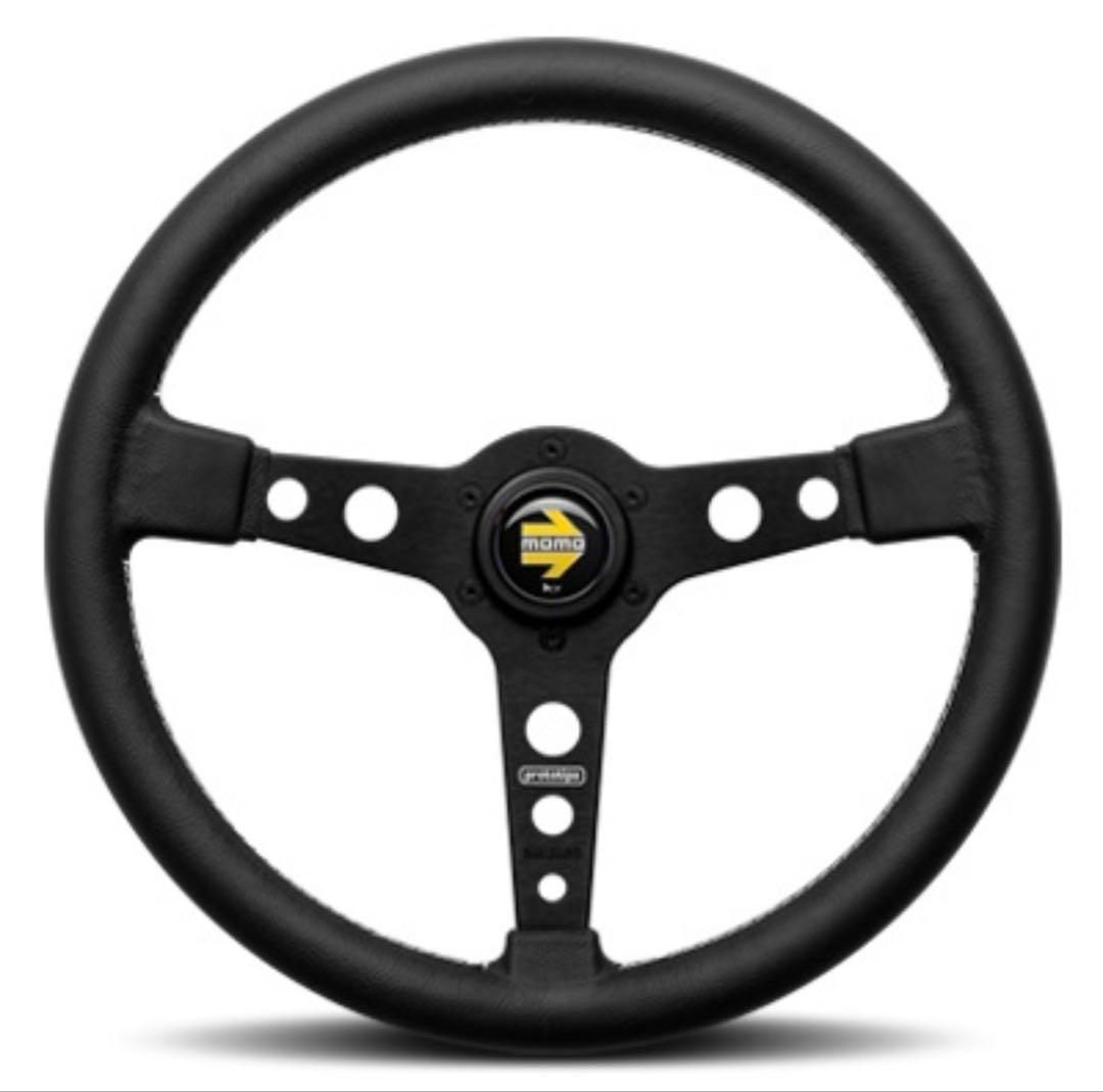 さ*ん様 ジムニー装備可能　momo ステアリングハンドル 、ハンドルボス　、S