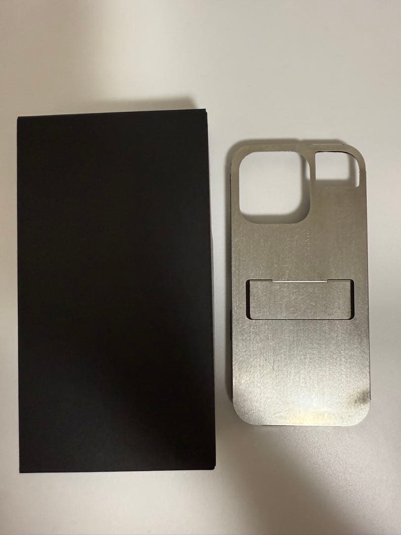 CLAUSTRUM iPhone 16pro スマホケース