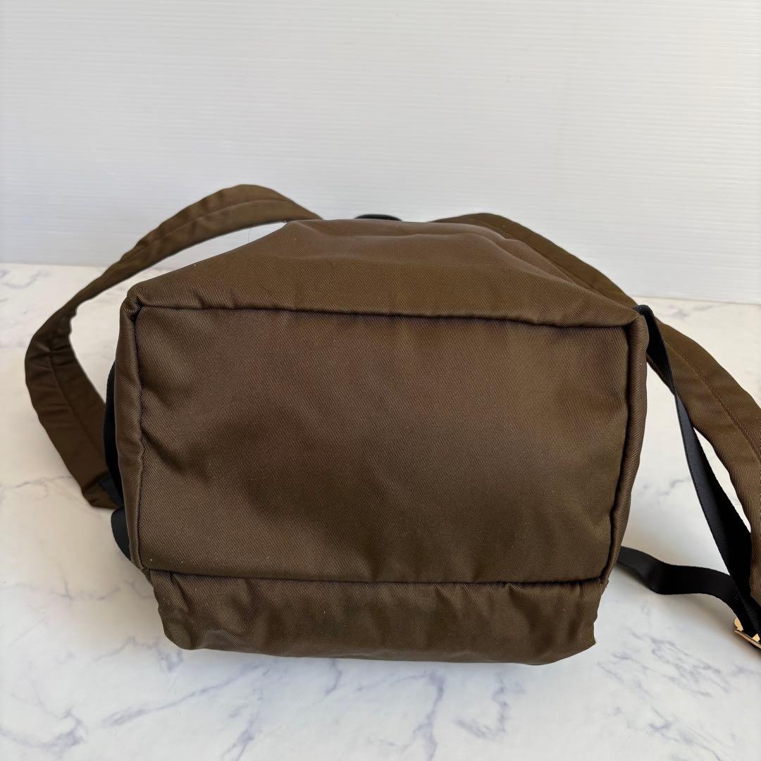 美品 TOCCA トッカ リボン リュック 定価2.7万円バックパック カーキ