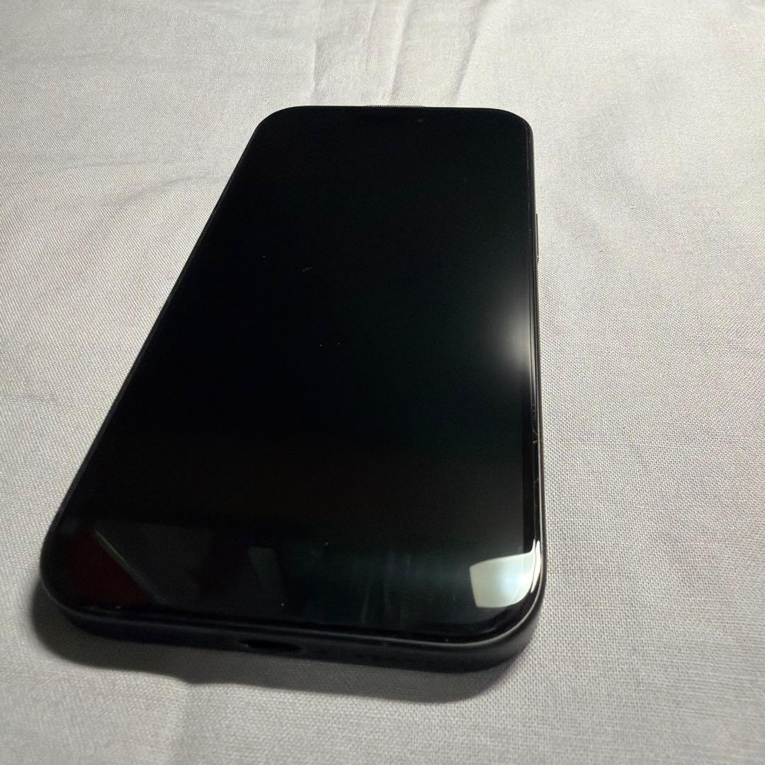 Apple iPhone 15 ブラック 本体 128GB SIMフリー