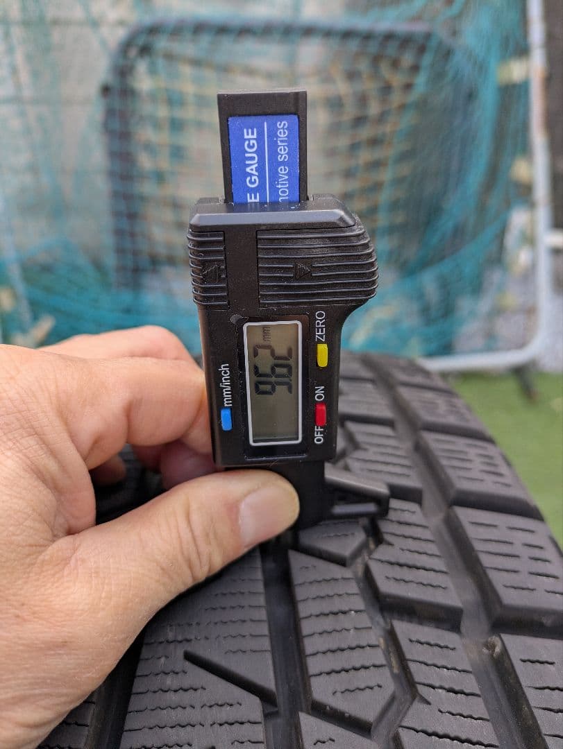 レクサス NX スタッドレス＆ホイール17インチ4本（純正空気圧センサー付）