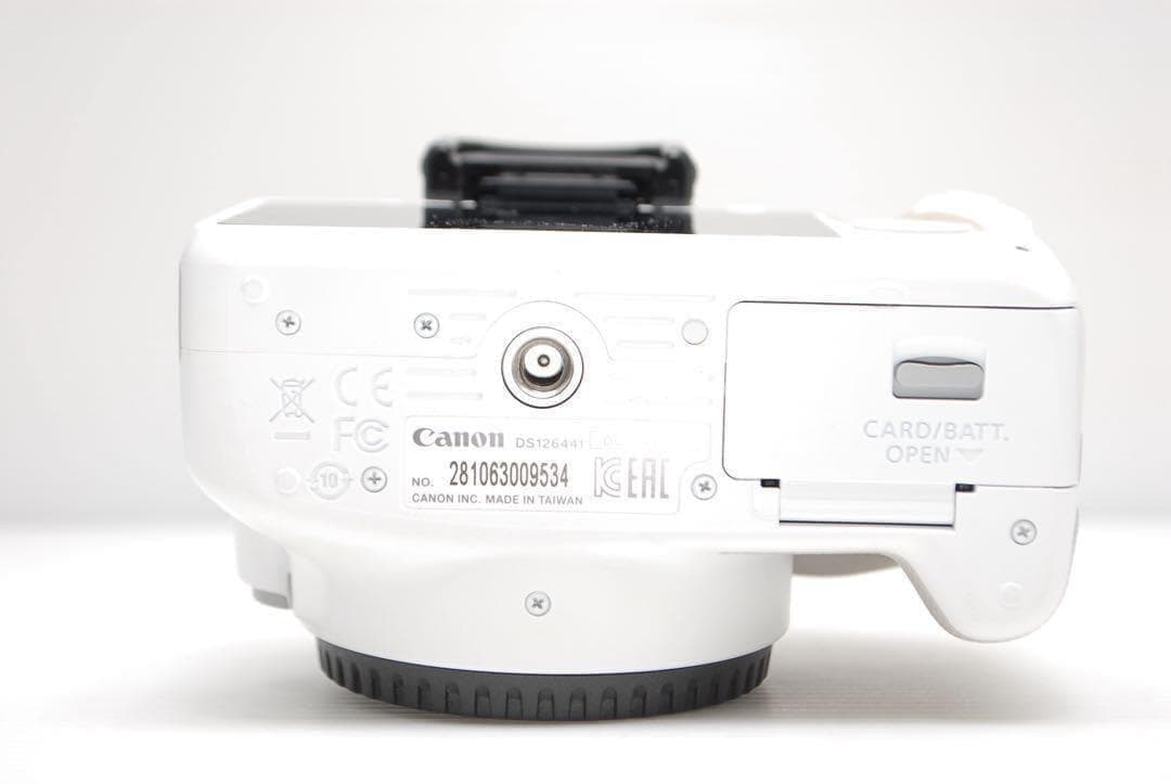 ⭐️大満足セット⭐️Canon kiss X7 初心者おすすめ 付属品豊富