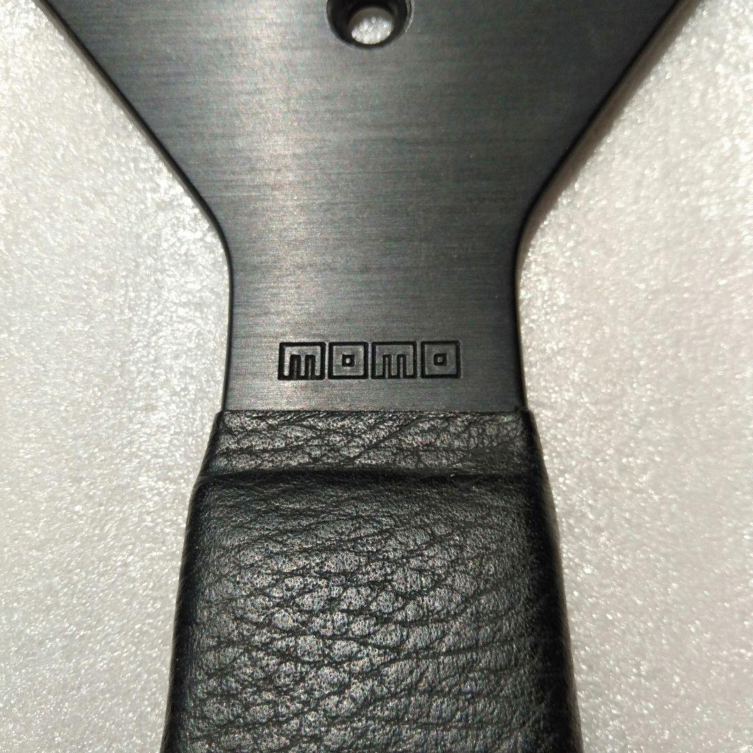 momoステアリング V35 KBA70068（ハンドル）