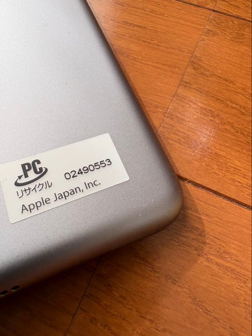 iPad 本体 128GB 第6世代