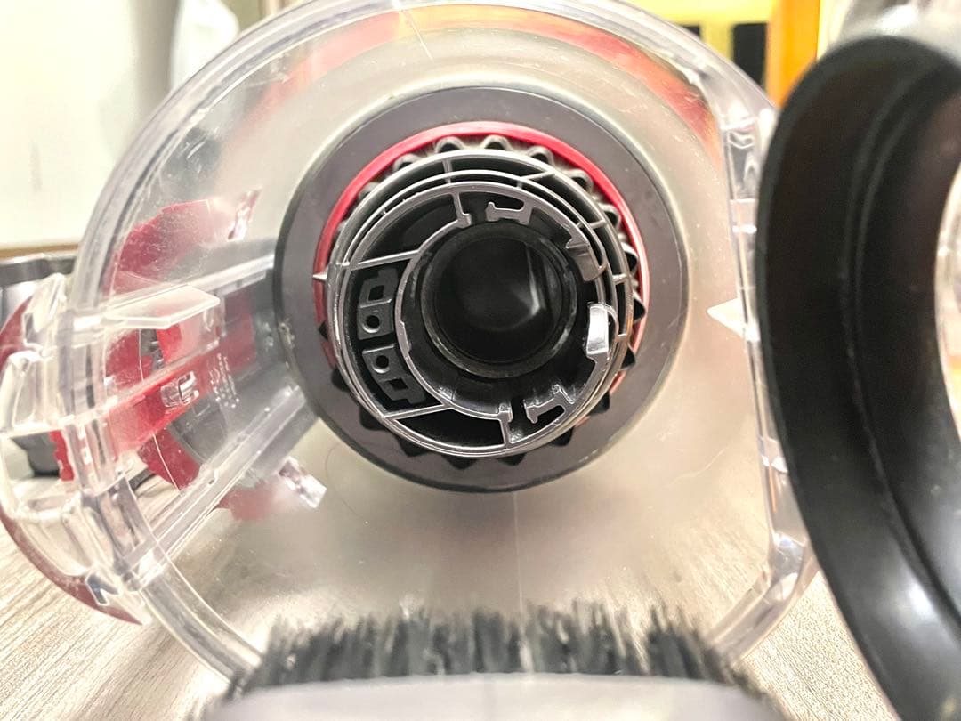 DYSON V10 fluffy cyclone ダイソン掃除機 ドック付き