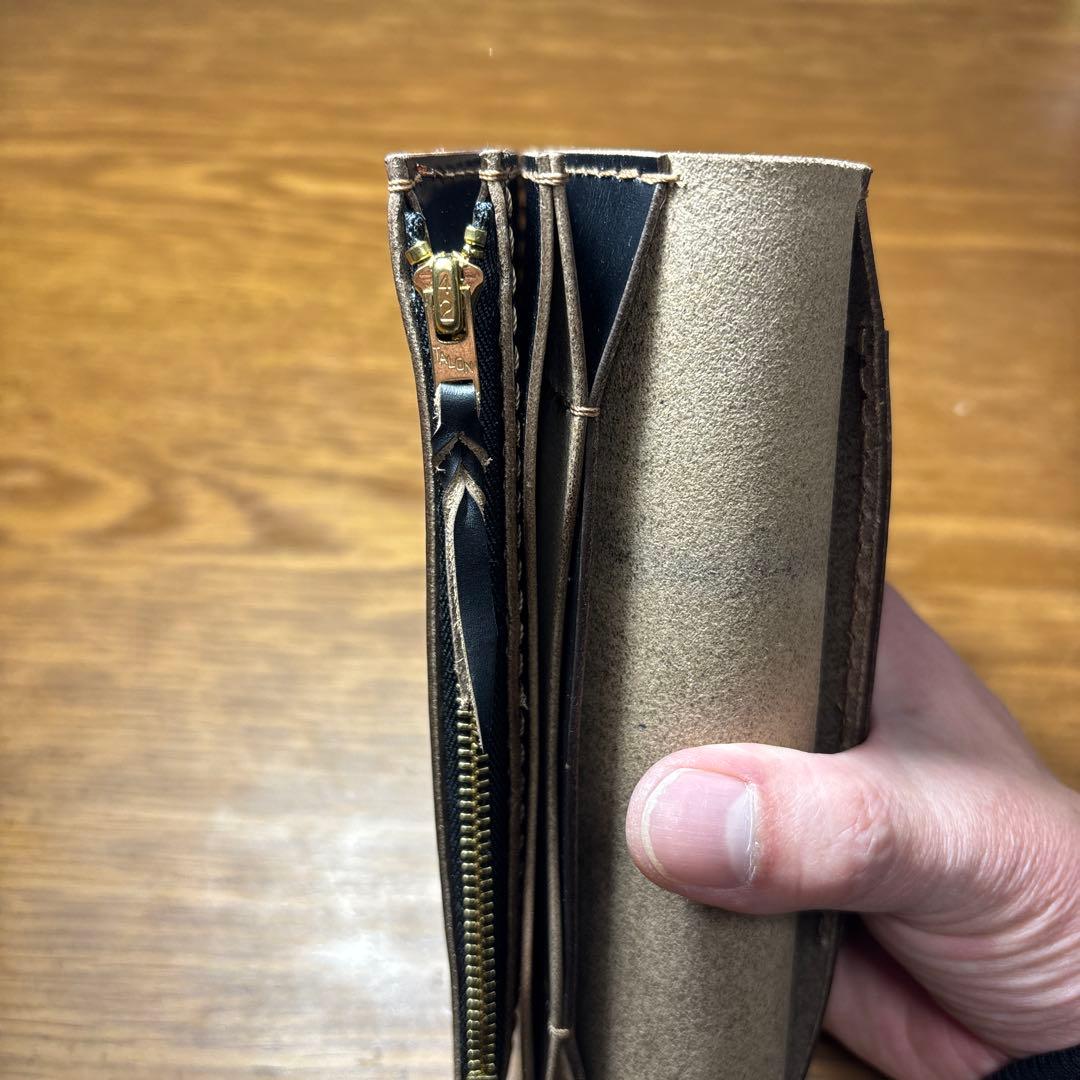 せわし　3層ロングウォレット カードポケット4つタイプ　糸　ベージュ　マチ