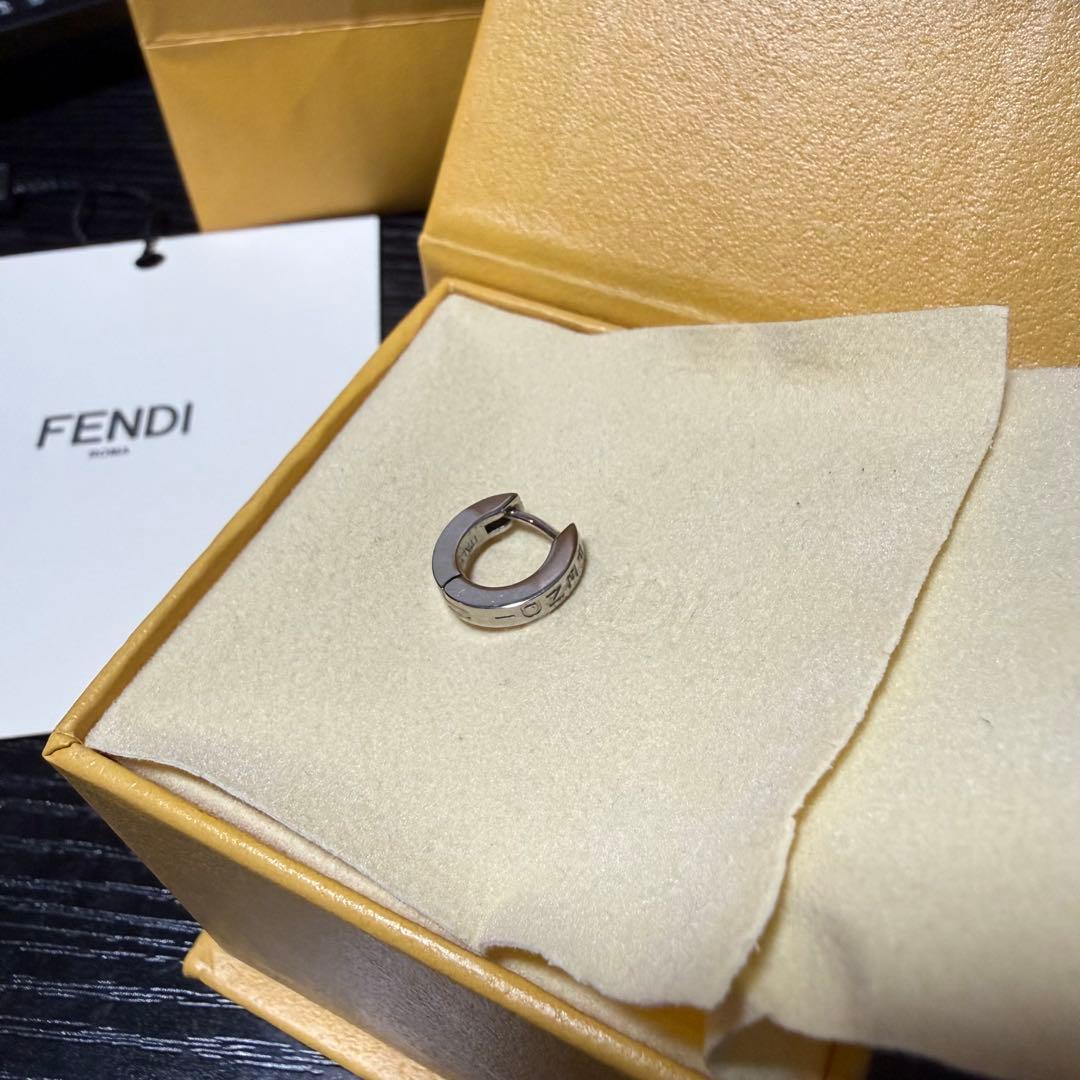 FENDI シルバーメタル ピアス(片耳用)