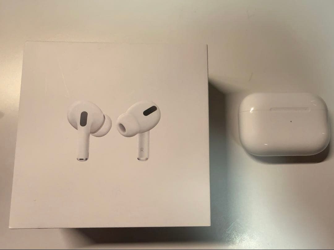 1*0様 【正規品】AirPods pro 第1世代 動作確認済み