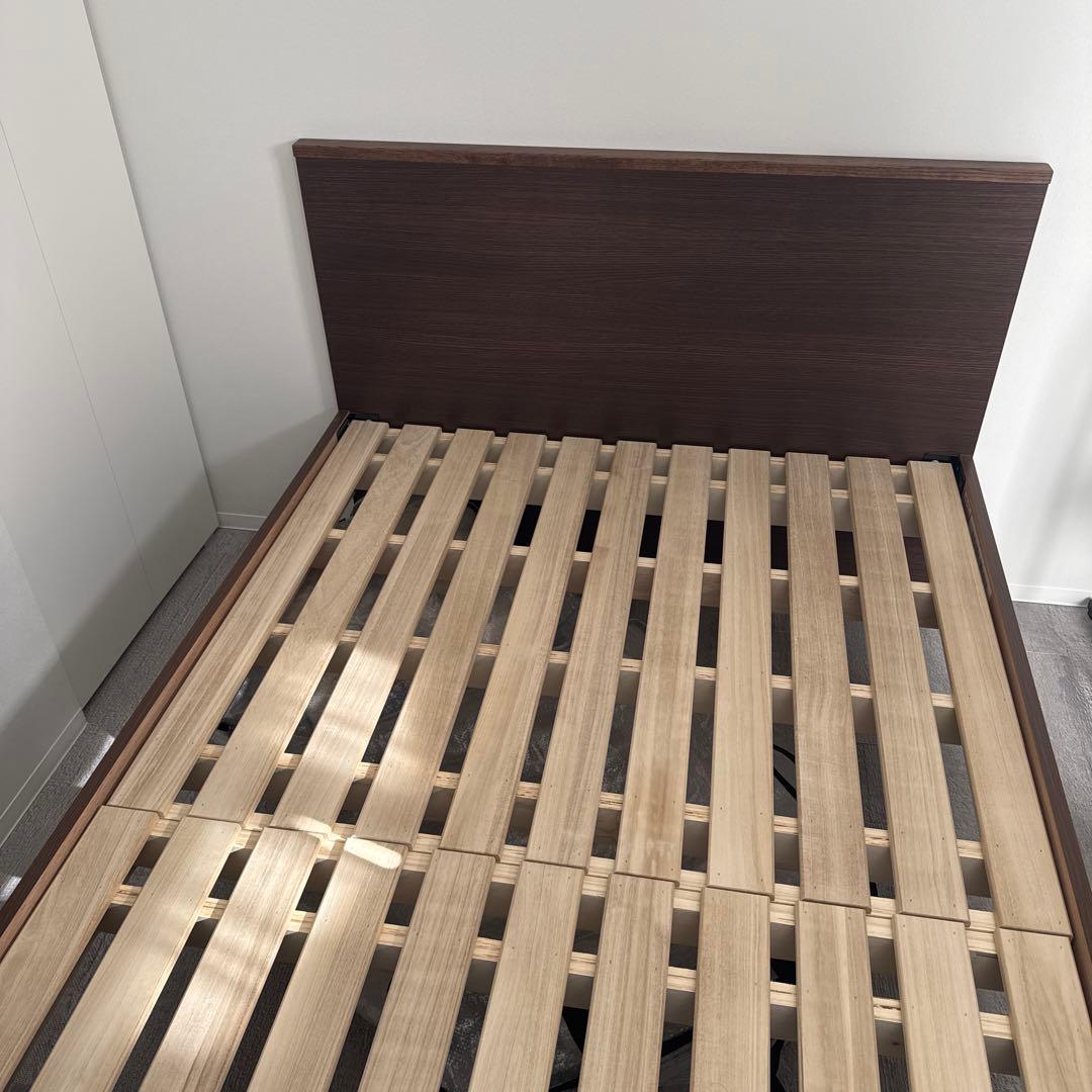 カリモクスタンダードモダン セミダブルベッドフレーム NW11M6MK-E