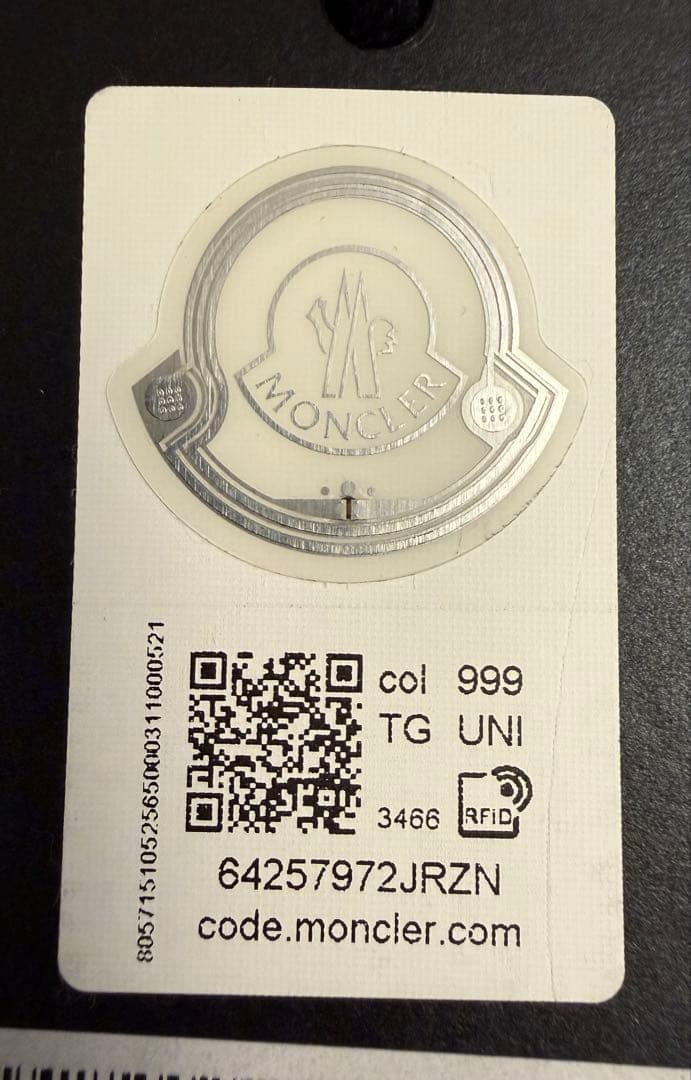 MONCLER GENIUS × 1017 ALYX 9SM クロスボディバッグ