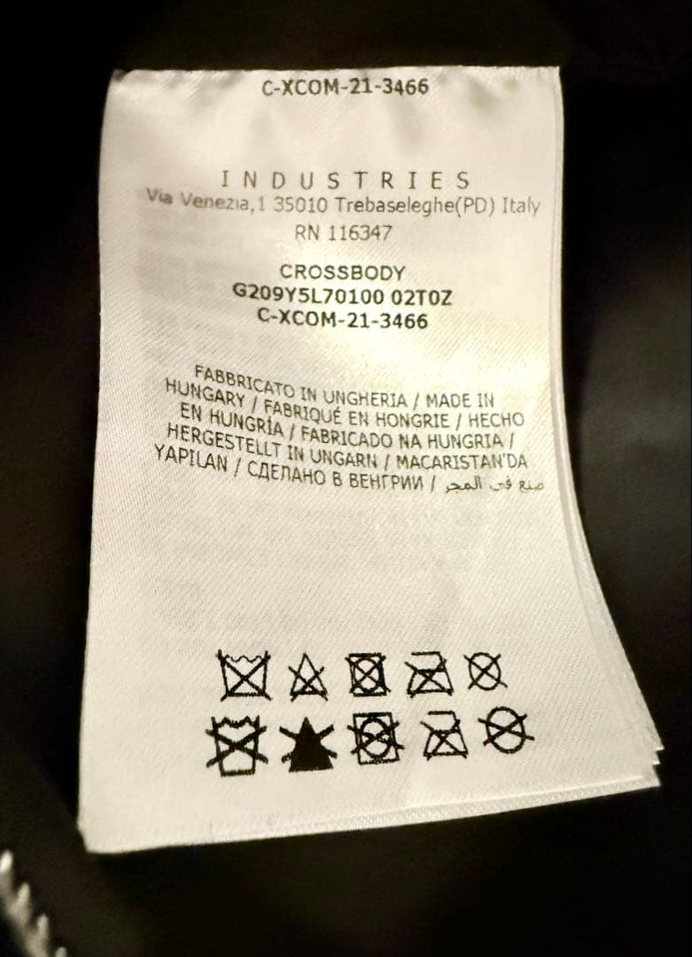 MONCLER GENIUS × 1017 ALYX 9SM クロスボディバッグ