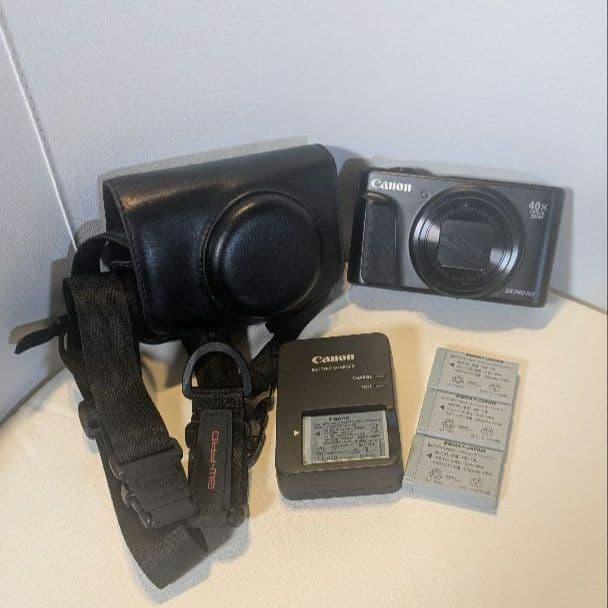 【お値下げしました】Canon PowerShotSX740HS ブラック