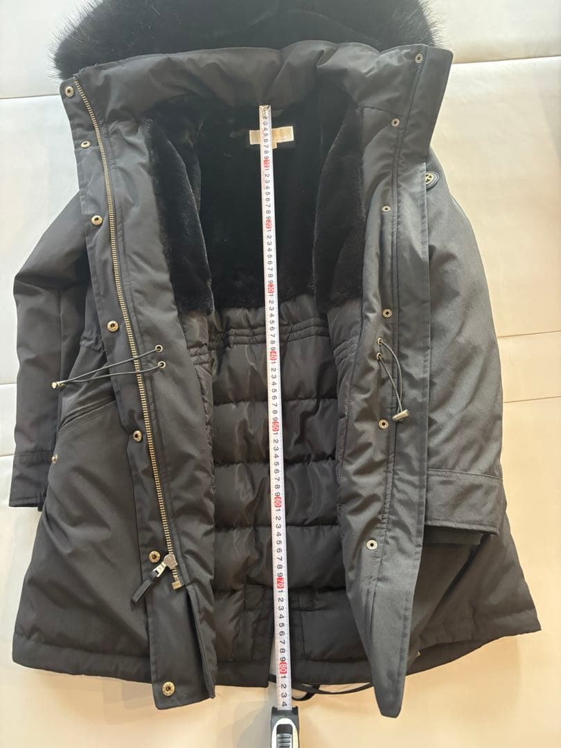 MICHAEL KORS ブラックダウンジャケット