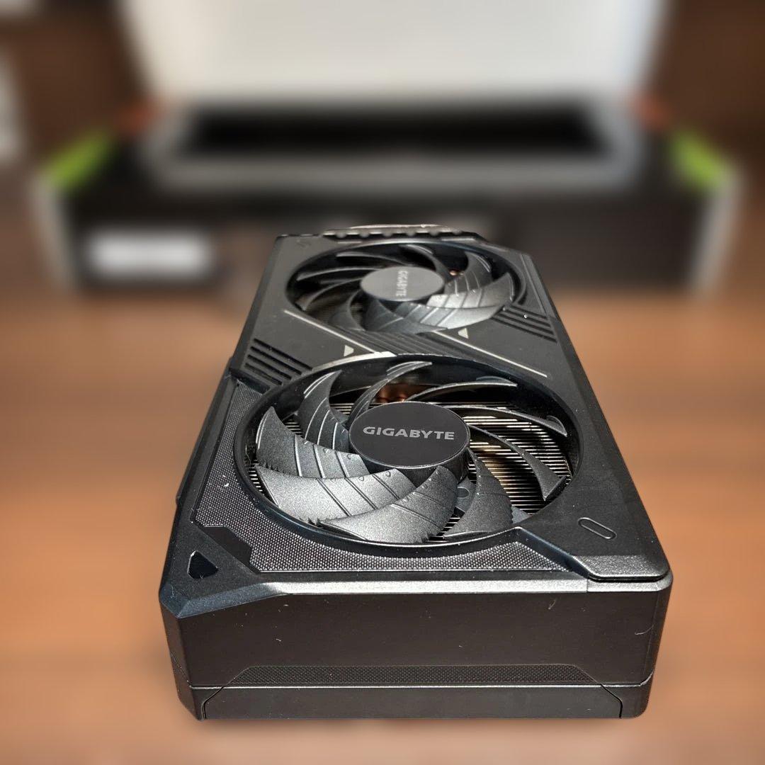 グラフィックボード・グラボ・ビデオカード RTX 5060 WINDFORCE MAX OC 8G GIGABYTE