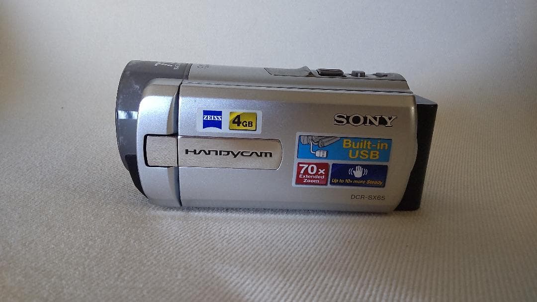 SONY ハンディカム　DCR-SX65