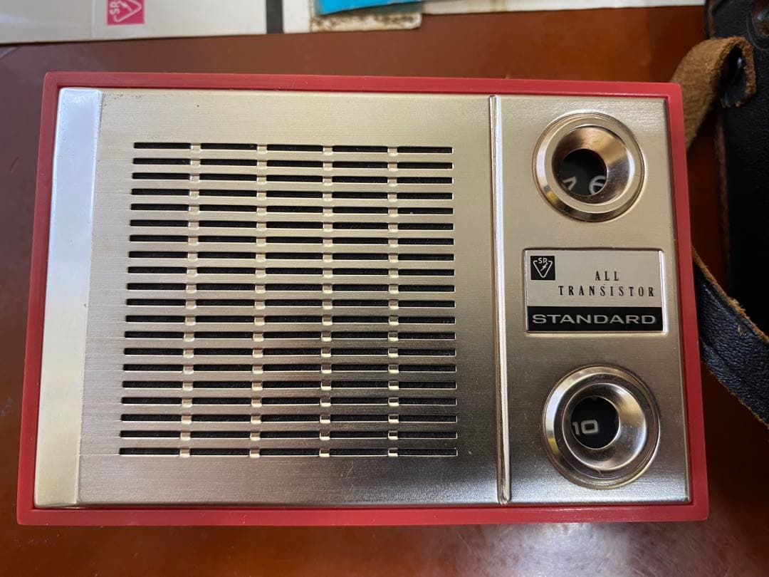 アンティークラジオ STANDARD トランジスタラジオ SR-F402