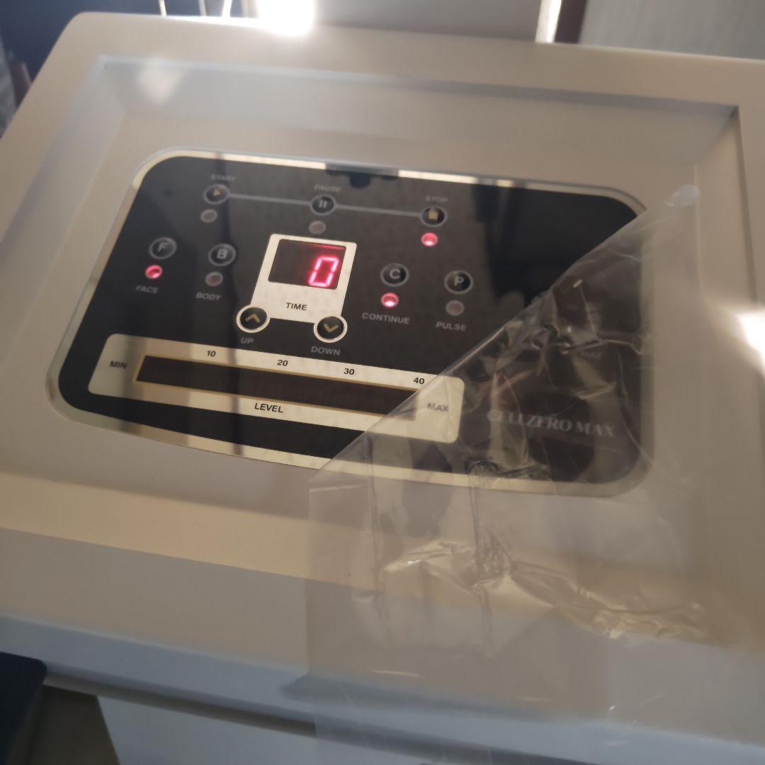 【美品】じぶんde エステ セルゼロマックス 作動良好 ダイエット 美容器具