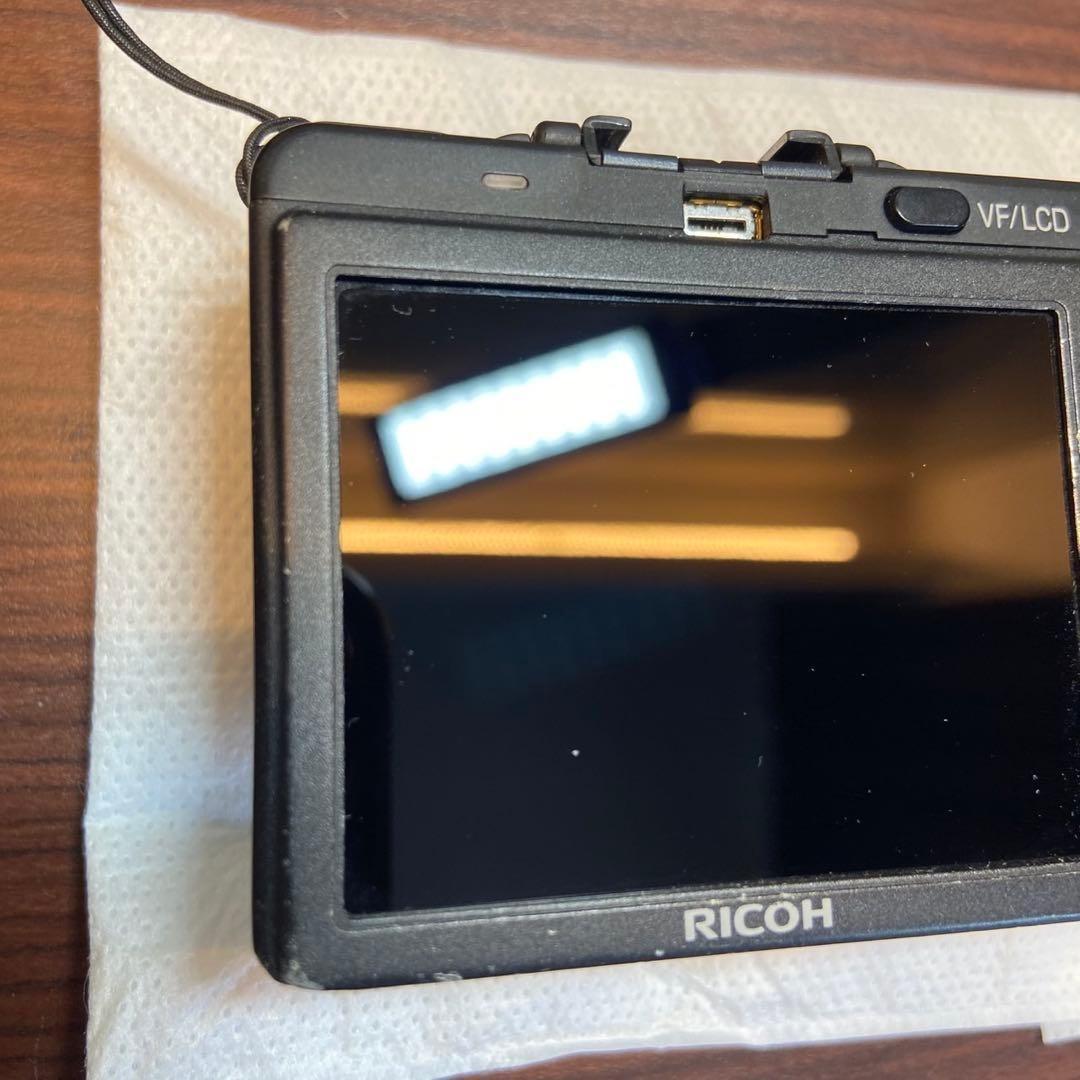 RICOH GX200 デジカメ 4944