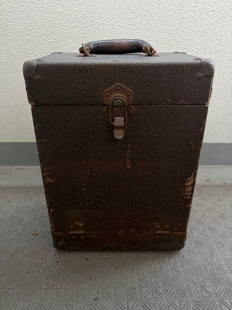 FILMO 8mmフイルム映写機　アンティーク雑貨