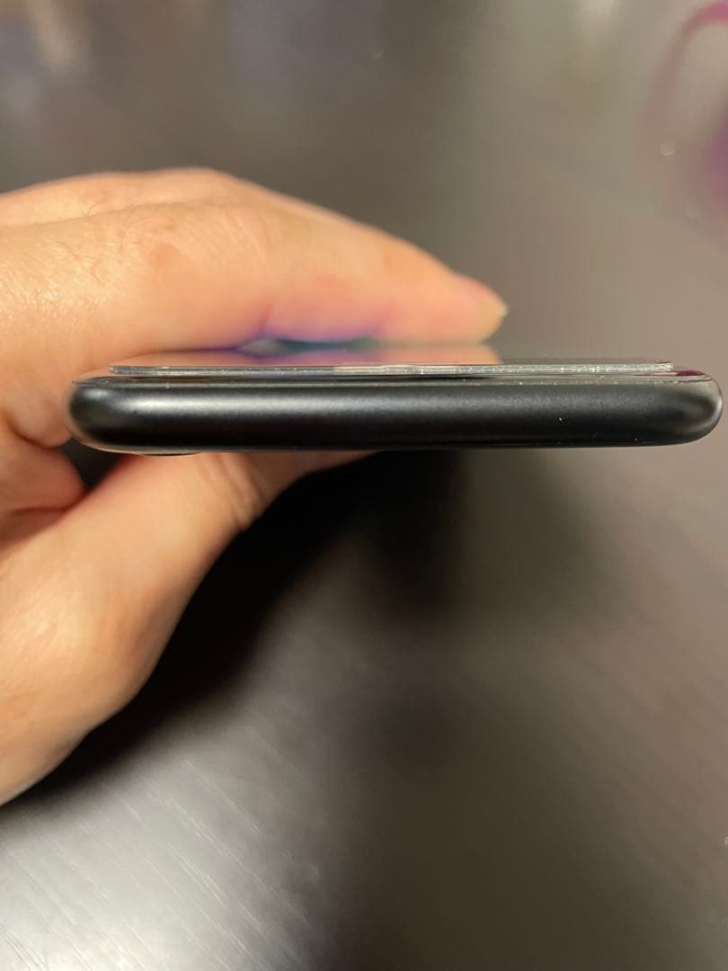 iPhone SE 第2世代 64GB ブラック 動作確認済み 現状品 ケース付