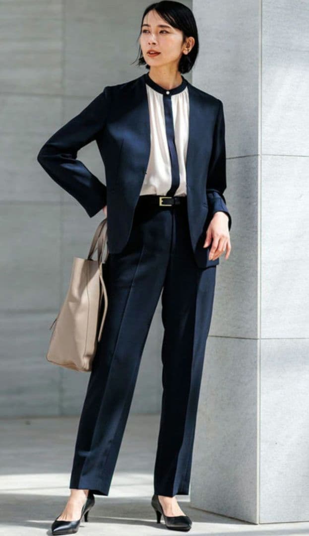 新品 23区 L ダークネイビーパンツスーツセット