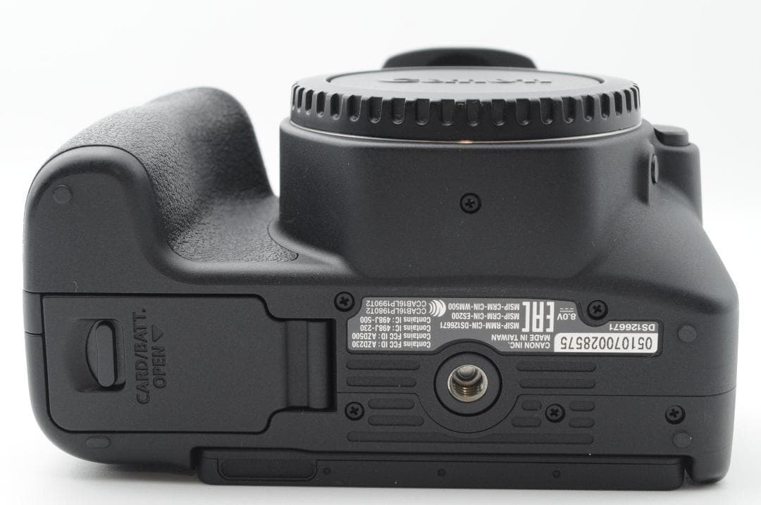 ■新品クラス①■夏SALE■ Canon EOS Kiss x9 ダブルレンズ