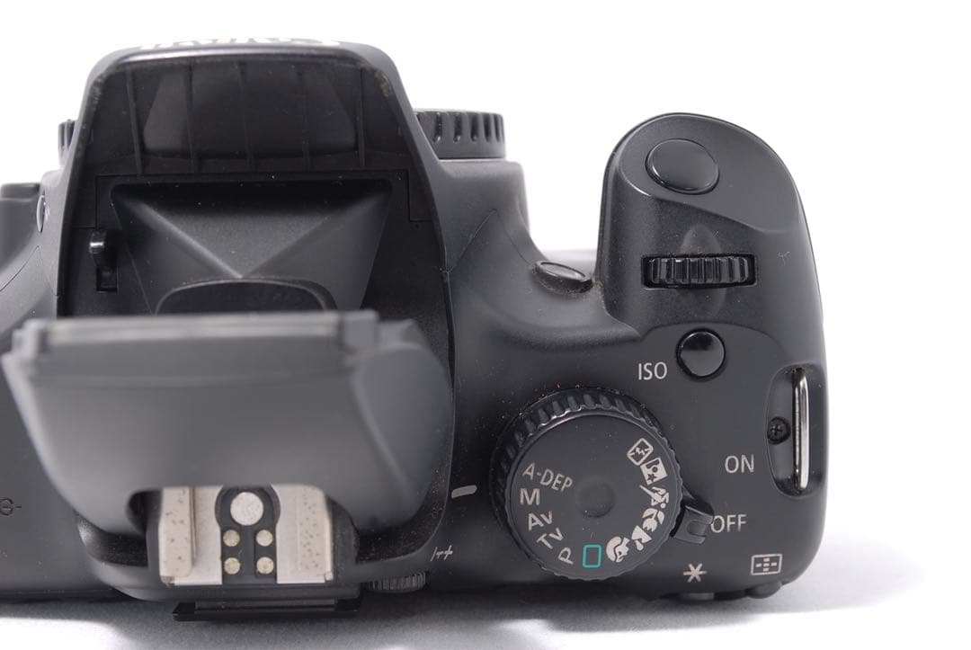 ショット数5840回！届いてすぐ使える✨Canon Kiss F デビュー向け♪