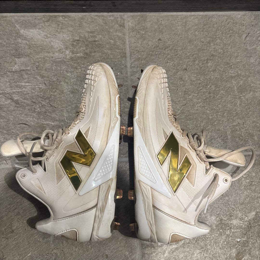 New Balance S01 スパイク ホワイト/ゴールド　大谷翔平