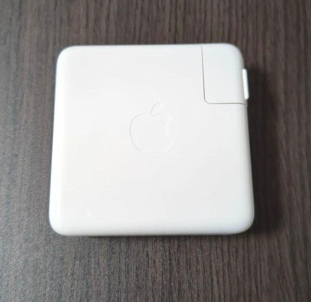 MacBook本体 MacBook Pro M1max 14inch 64GB 2TB