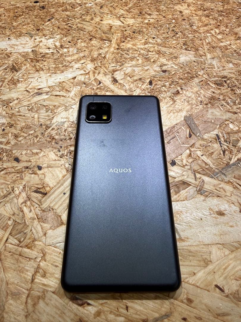AQUOS sense4 basic 64GB 本体