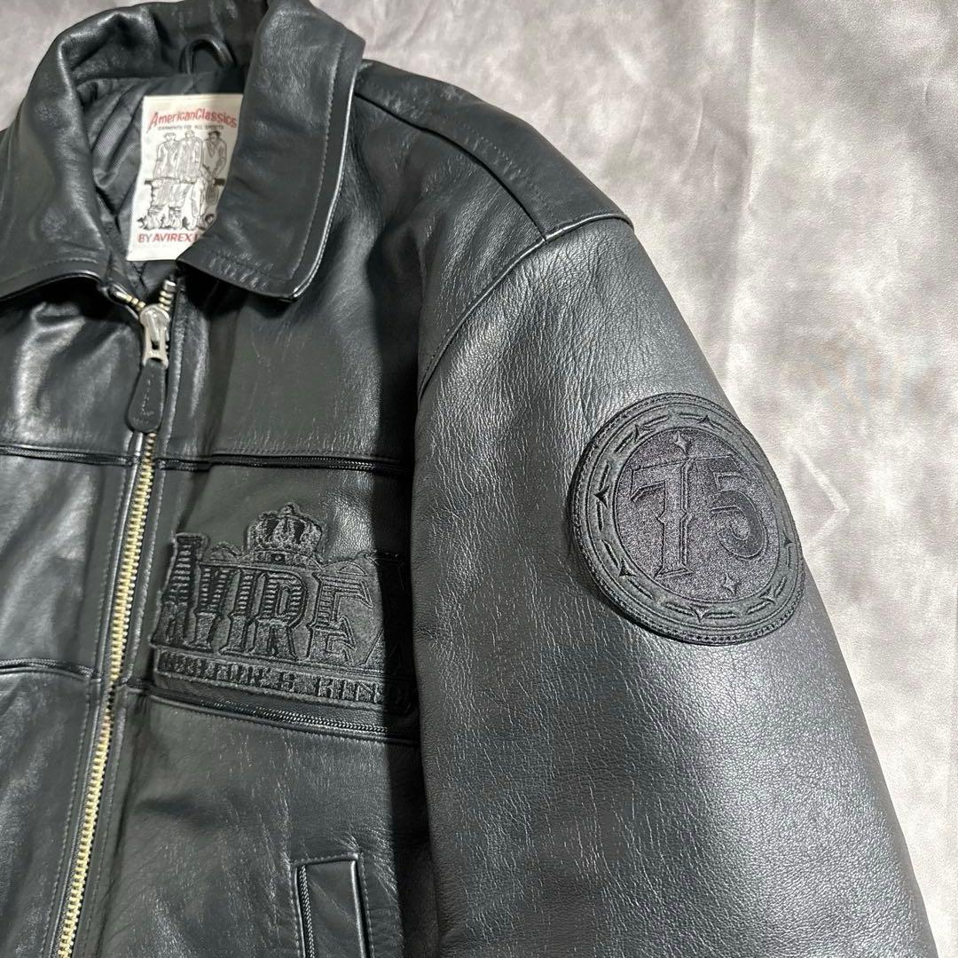 アヴィレックス　オールブラック　ヴァーシティー　レザージャケット　スタジャン　L