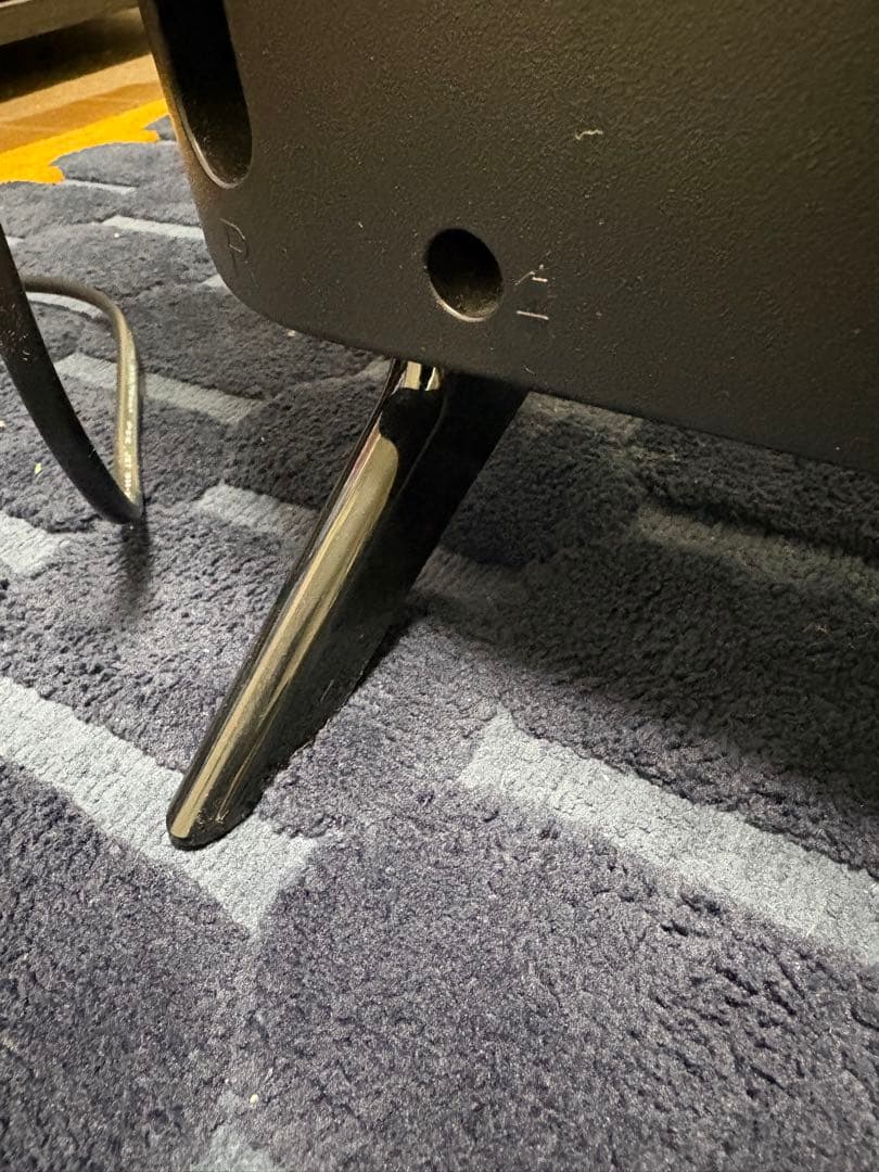 シャープ　液晶テレビ　40インチ　4T-C40 BH1