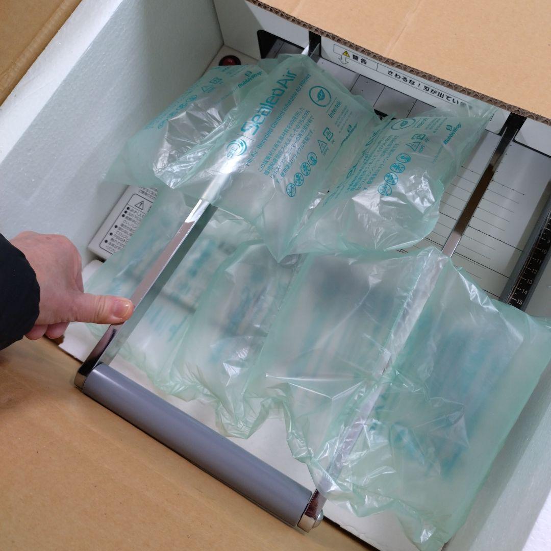 Y*i様 PLUS PK-513LN 26-309 裁断機 取説あり自炊 A4