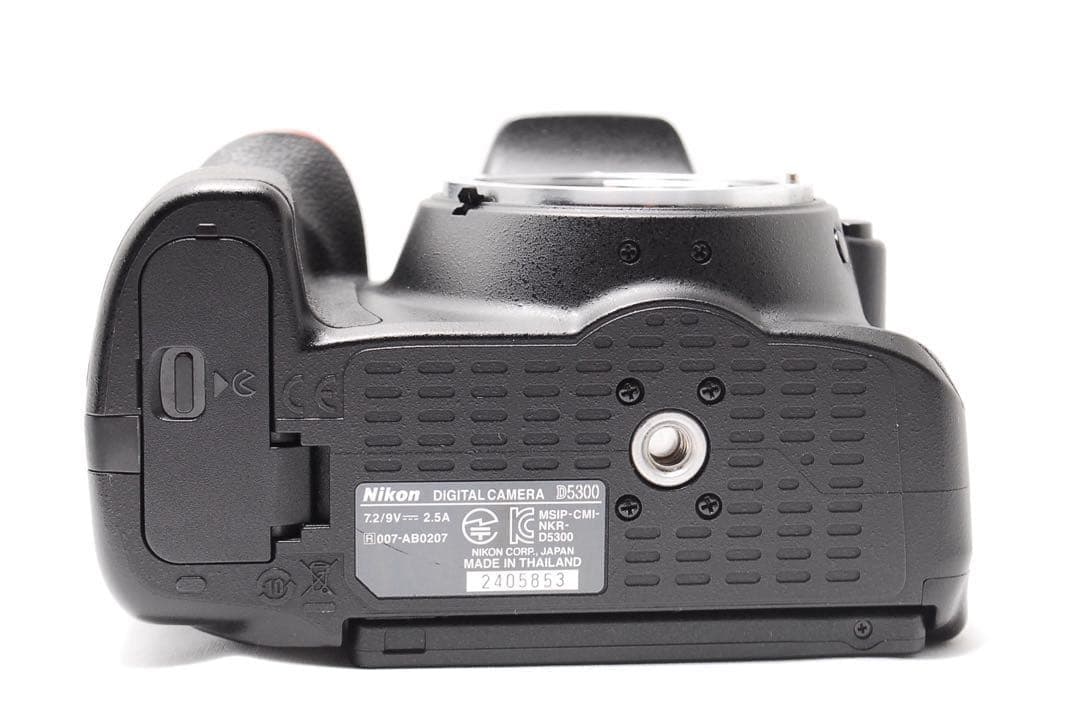 【Wi-Fi搭載】美品 Nikon D5300 標準レンズセット 初心者人気