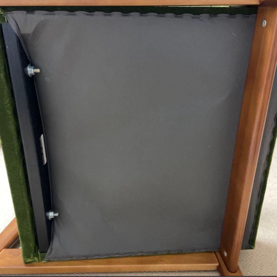 年末大特価！カリモク60 Kチェア　1シーター　イス　モケットグリーン　緑